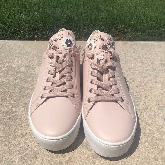 NEW Michael Kors fashion sneakers - Picture 3 of 7